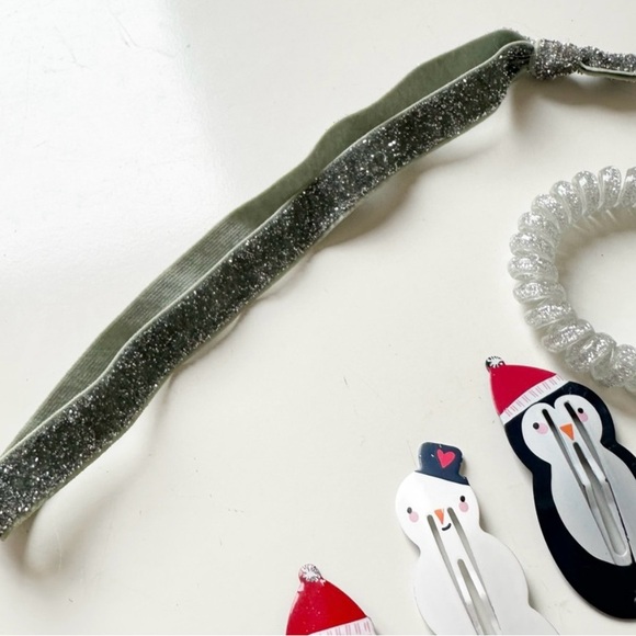 Girls Holiday Hair Accessories Bundle - Picture 8 of 9